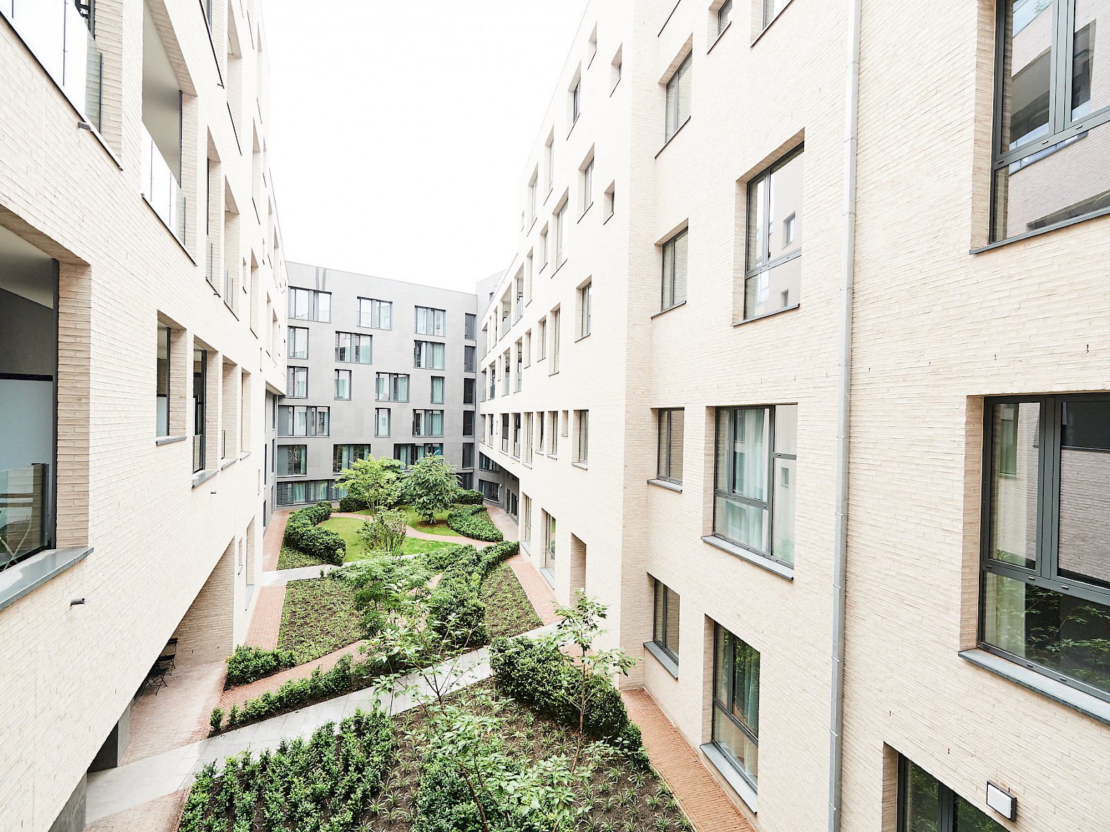 Ernest The Garden & The Park